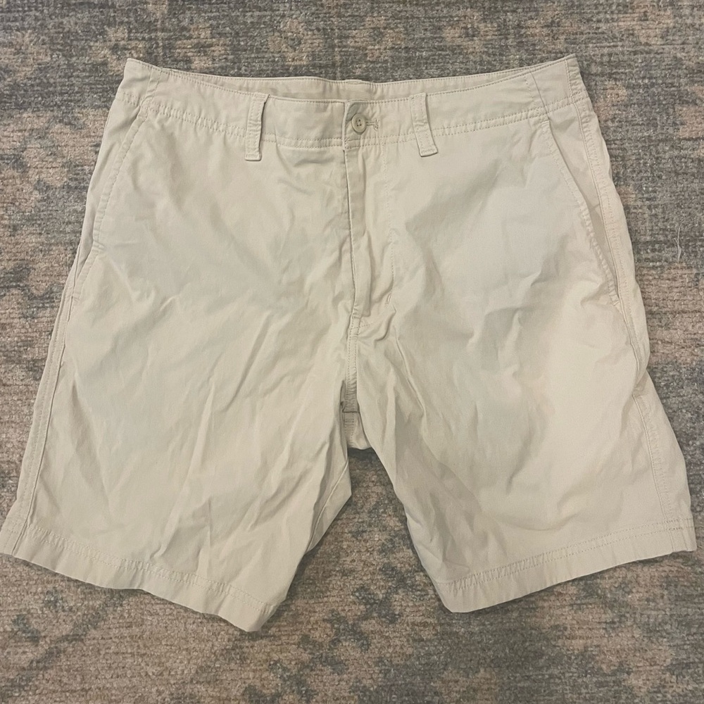 Duck head khaki shorts